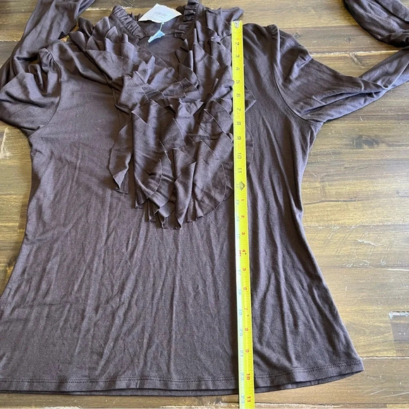 Peruvian Conecction Ruffled Jersey Top - Picture 9 of 9